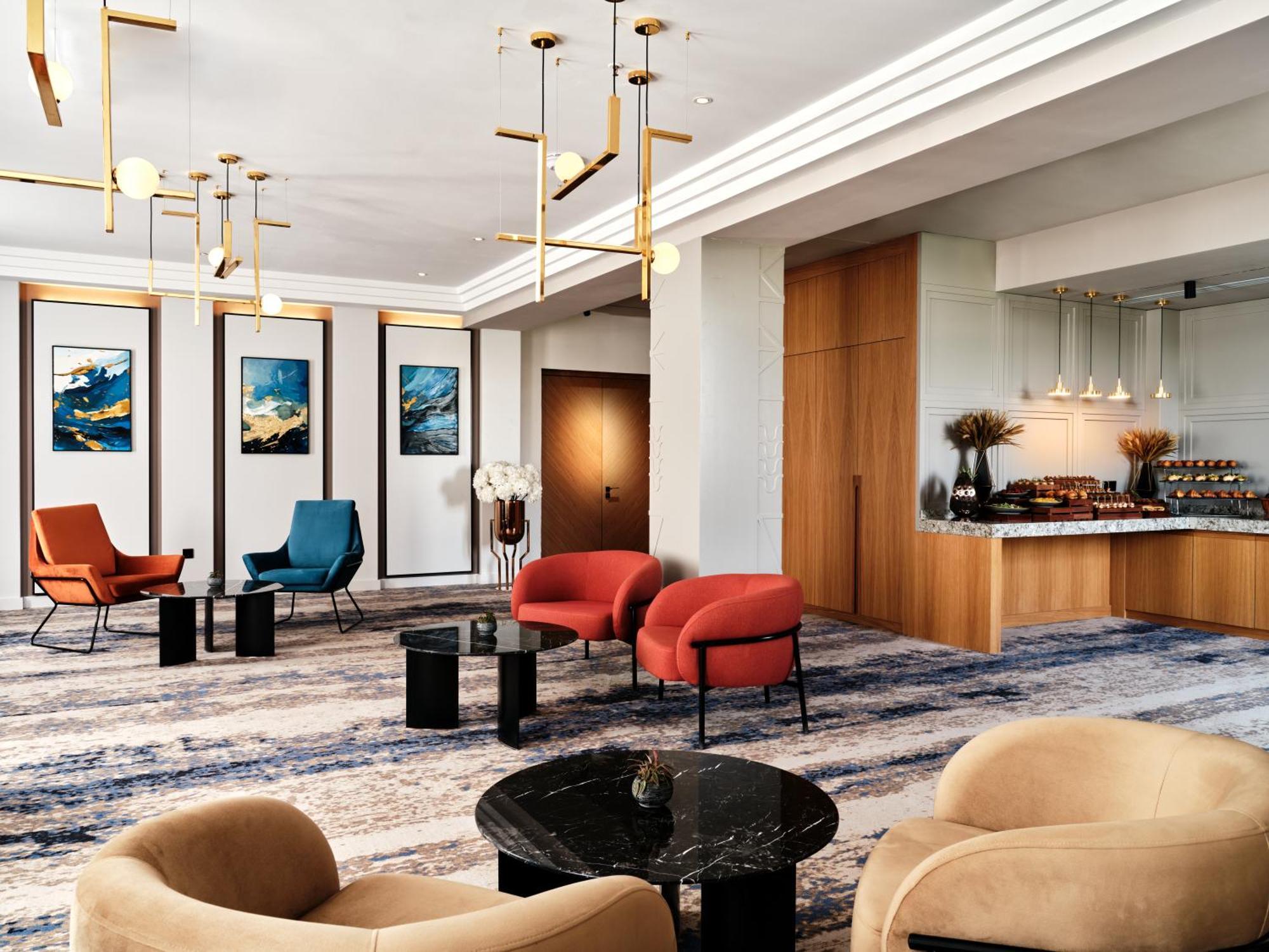 מלון Crowne Plaza Tashkent By Ihg מראה חיצוני תמונה